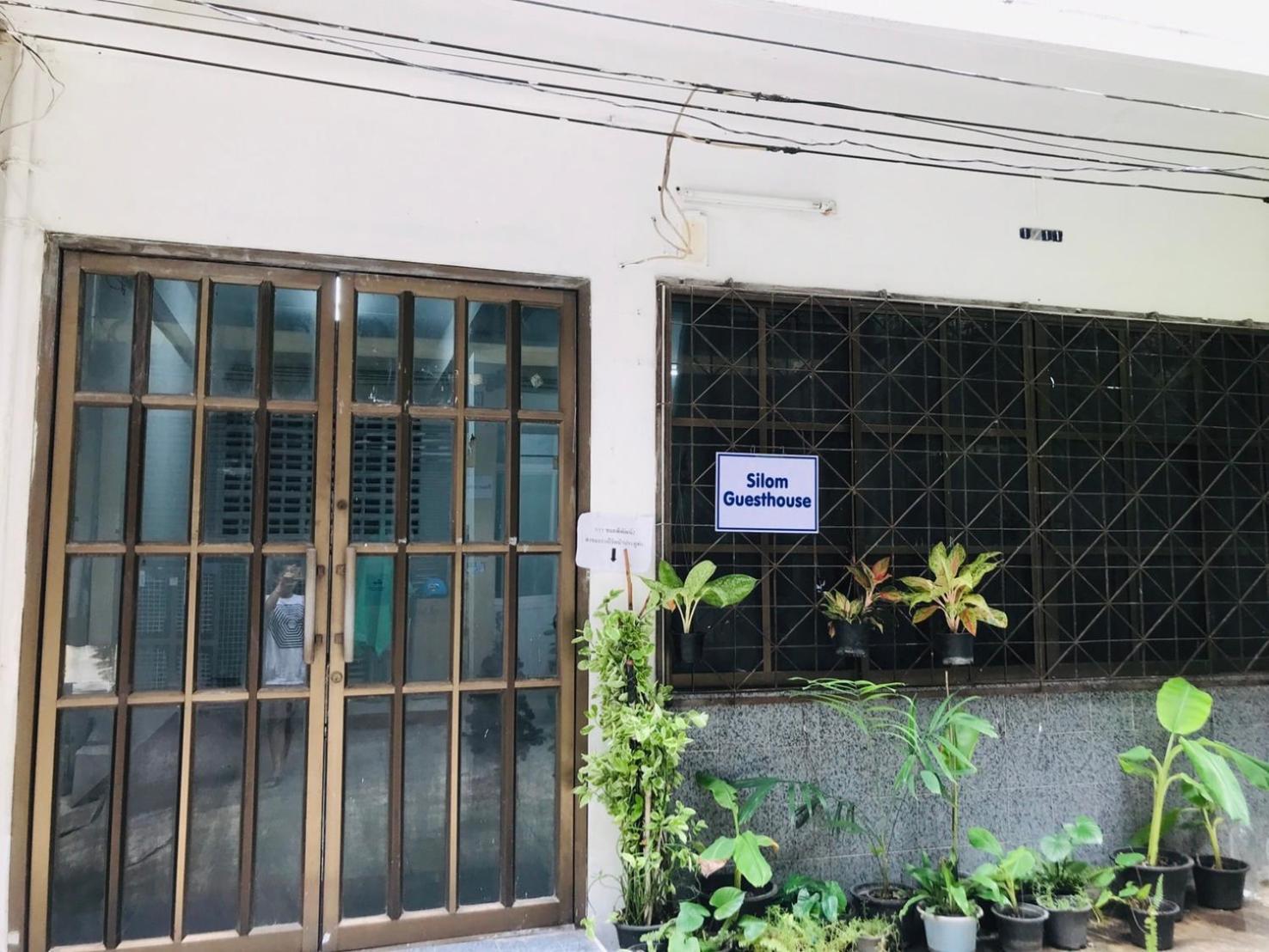 Silom Guesthouse Bangkok Zewnętrze zdjęcie