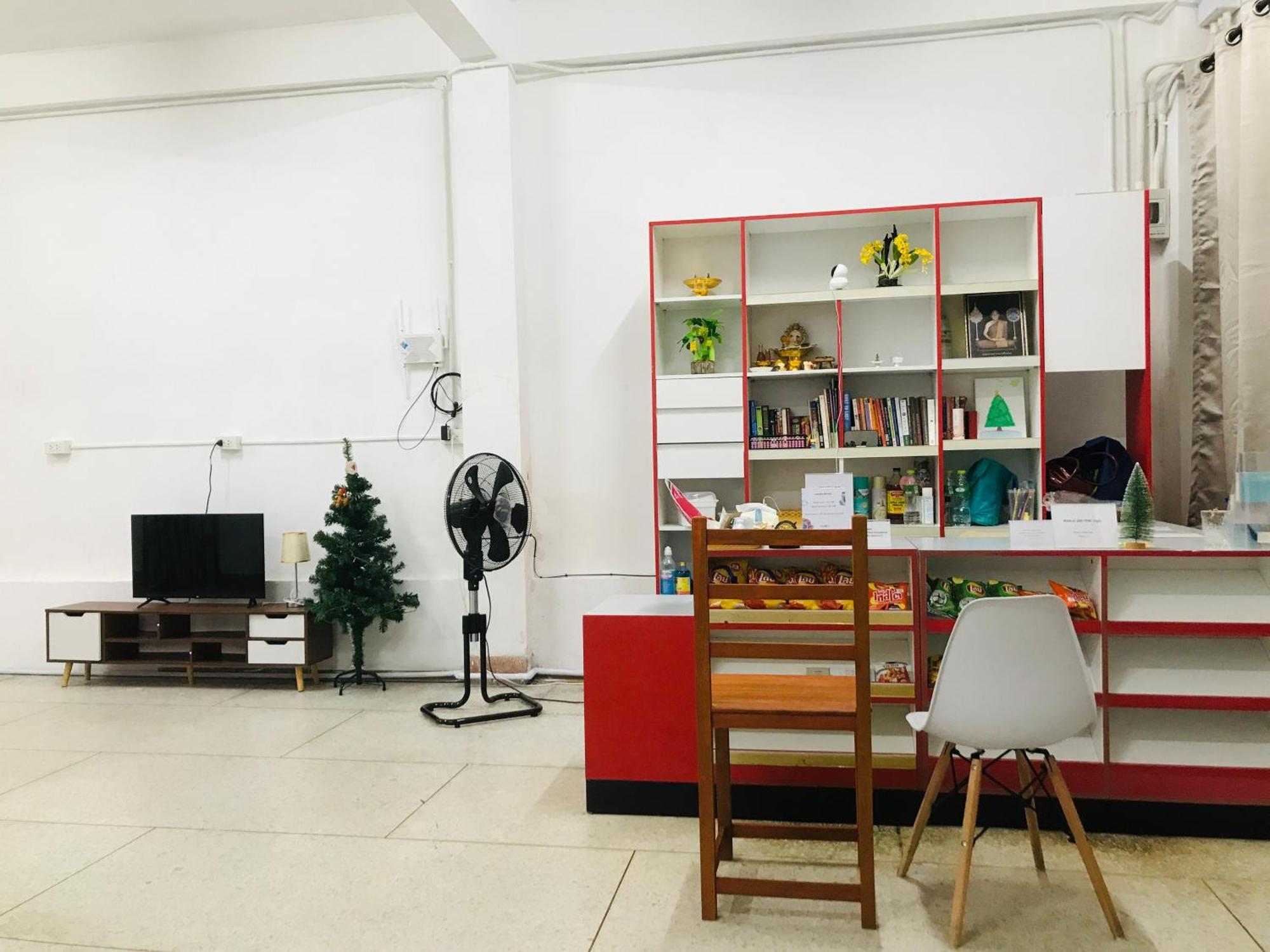 Silom Guesthouse Bangkok Zewnętrze zdjęcie